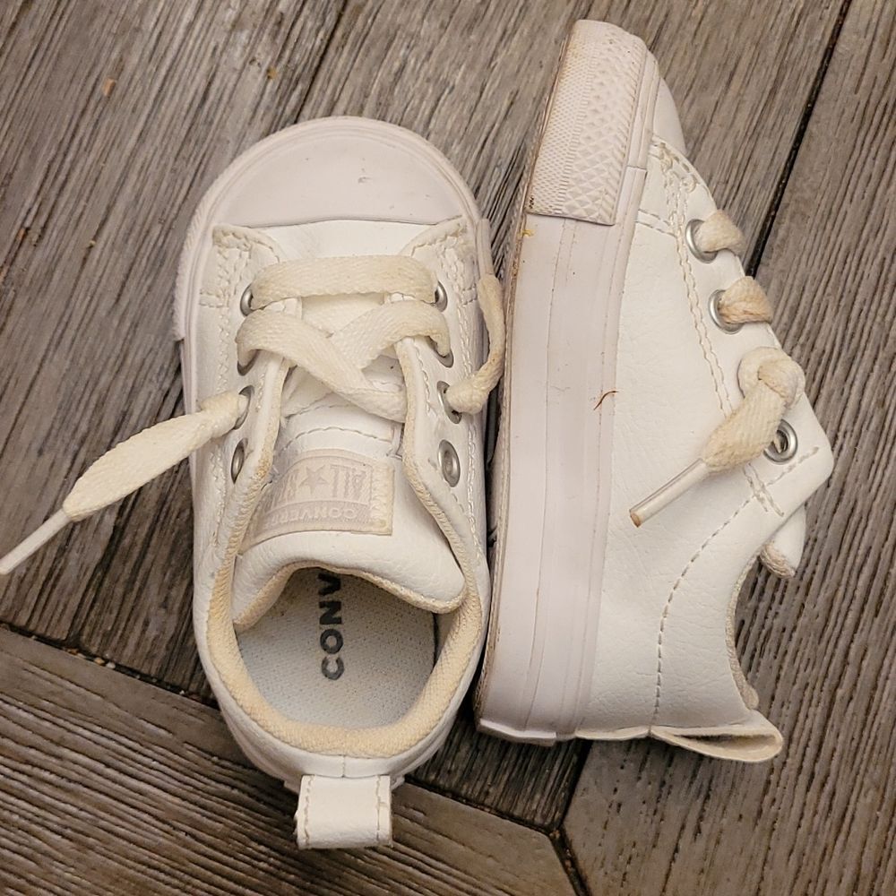 Converse Infant Size 4c - Picture 3 of 7